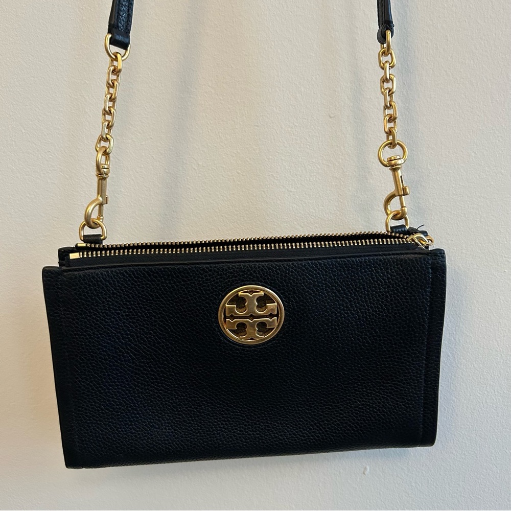Tory Burch Small Carson Crossbody Bag and Clutch